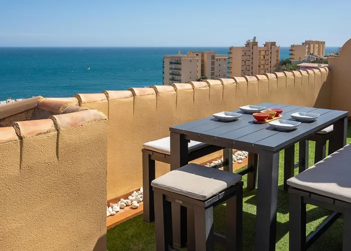 Seaview Penthouse By Costarentals - Ref 112 *