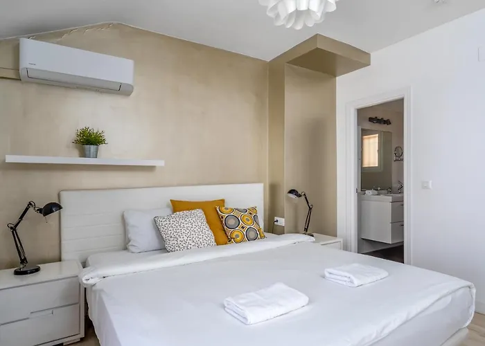 Seaview Penthouse By Costarentals - Ref 112 アパート