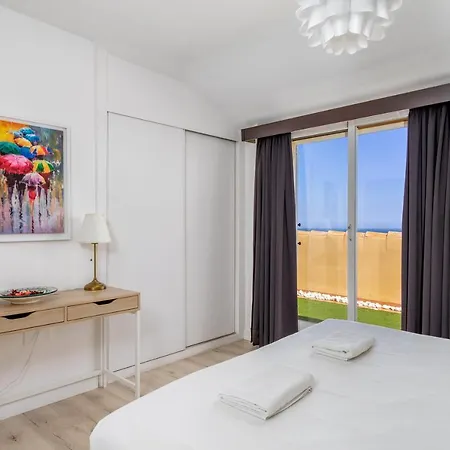 Seaview Penthouse By Costarentals - Ref 112 פואנגירולה