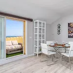Seaview Penthouse By Costarentals - Ref 112